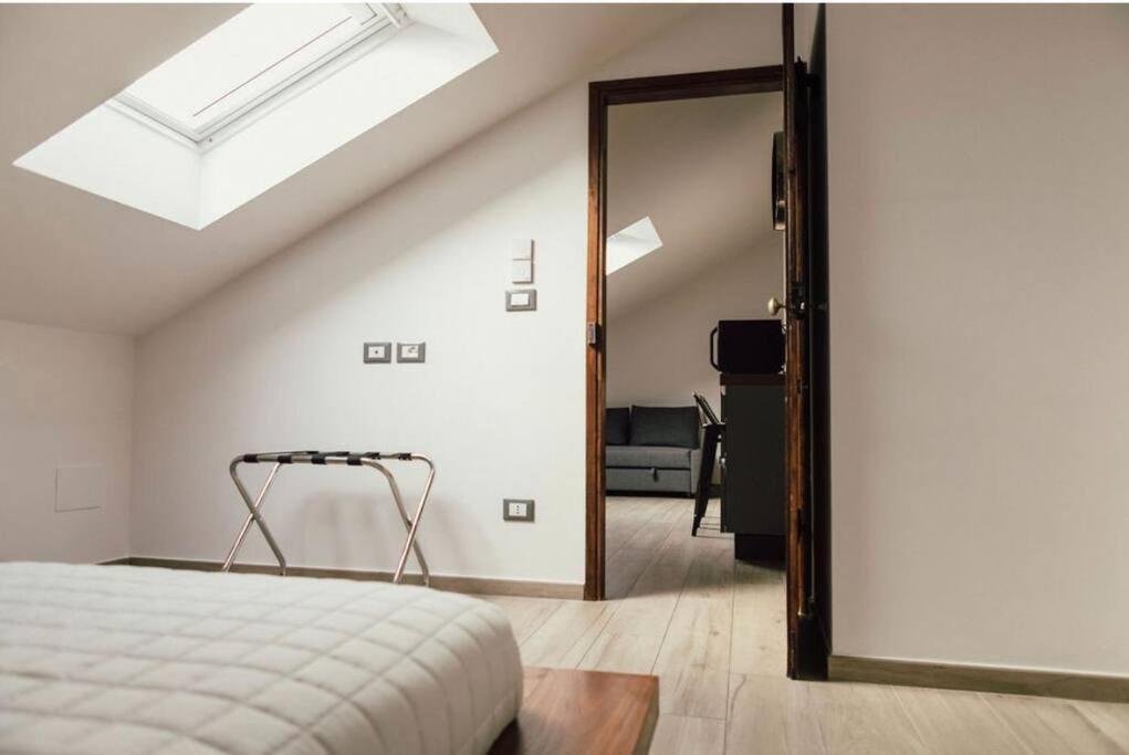 Апартаменты Casa Savo - Parcheggio Gratuito Nella Blu Area Генуя Экстерьер фото